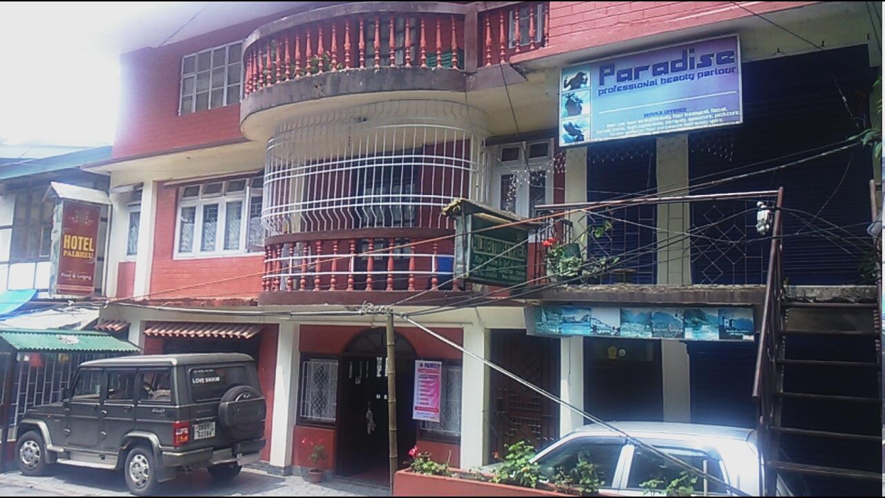 Hotel Palbheu Gangtok Exterior photo